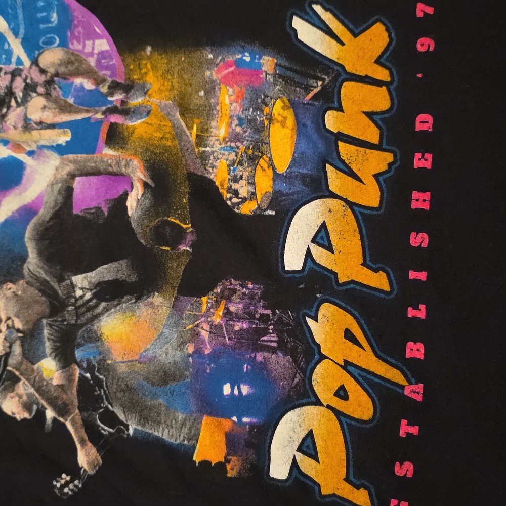 Tour Shirt, NEW FOUND GLORY 2023 - Picture 4 of 6